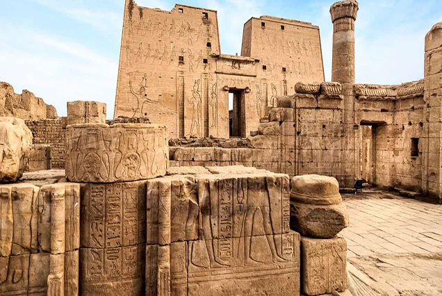 7 Days Cairo, Luxor, Aswan & Abu Simbel Include Edfu and Kom Ombo